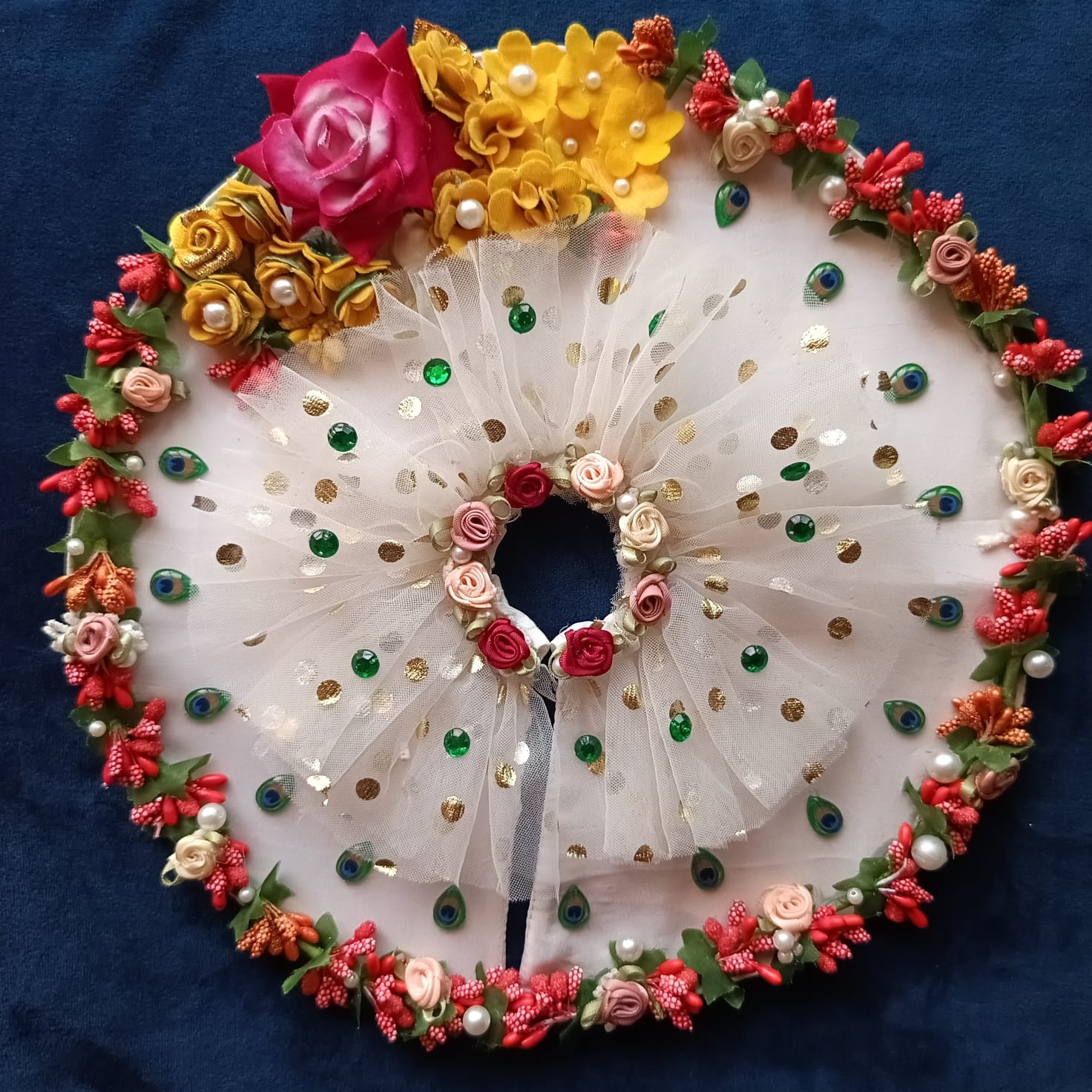 Royal Vrindavan Phoolon Wala Poshak